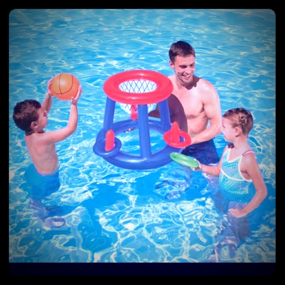 Nwt 5pc inflatable Basketball Game